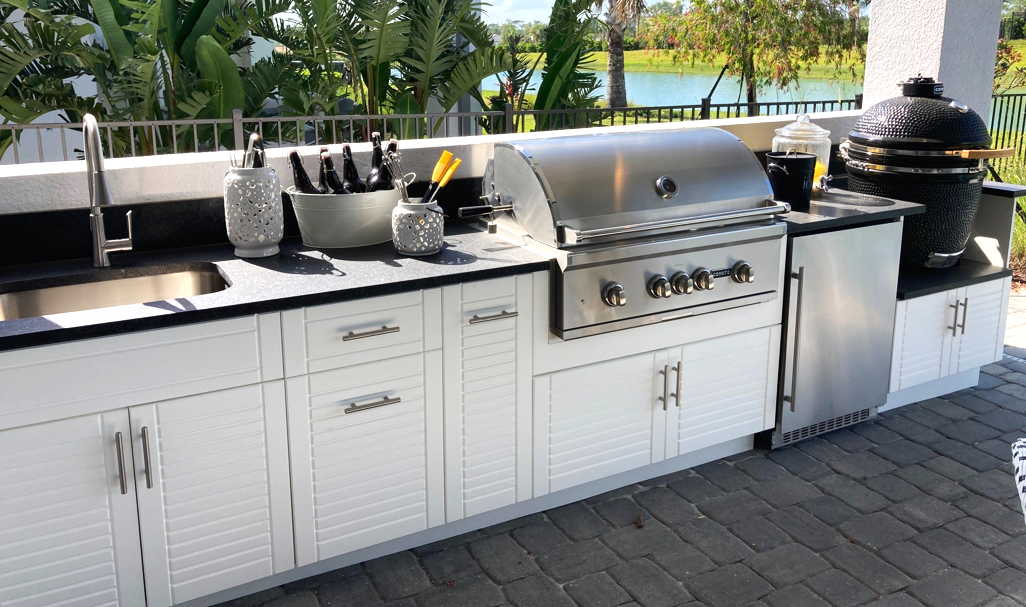 Completed outdoor kitchen project